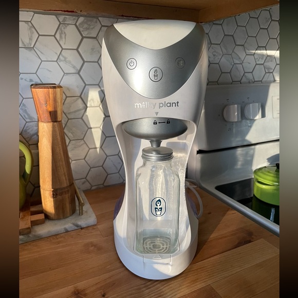 Milky Plant Nut Milk Maker - Picture 3 of 9